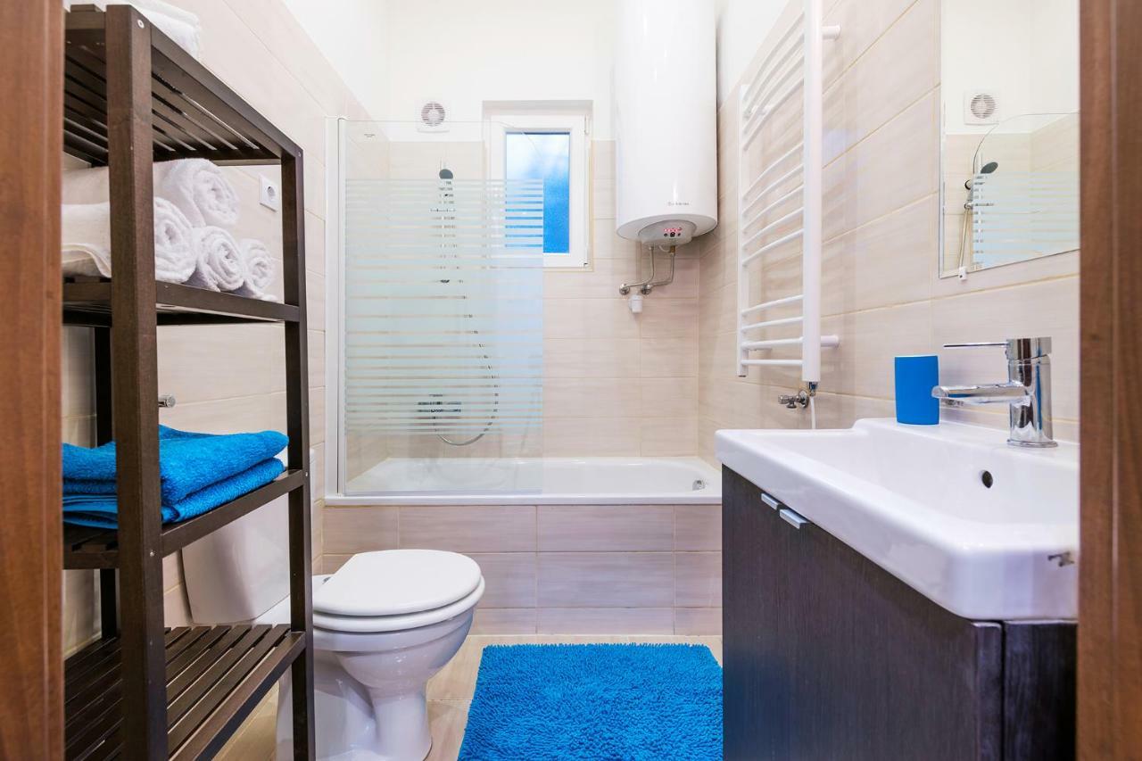 Parking, Ac, 2 Bedroom Design Flat In The Center Budapest Kültér fotó