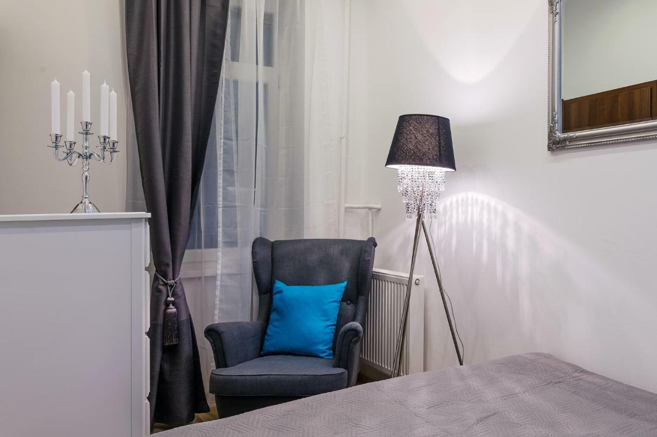 Parking, Ac, 2 Bedroom Design Flat In The Center Budapest Kültér fotó