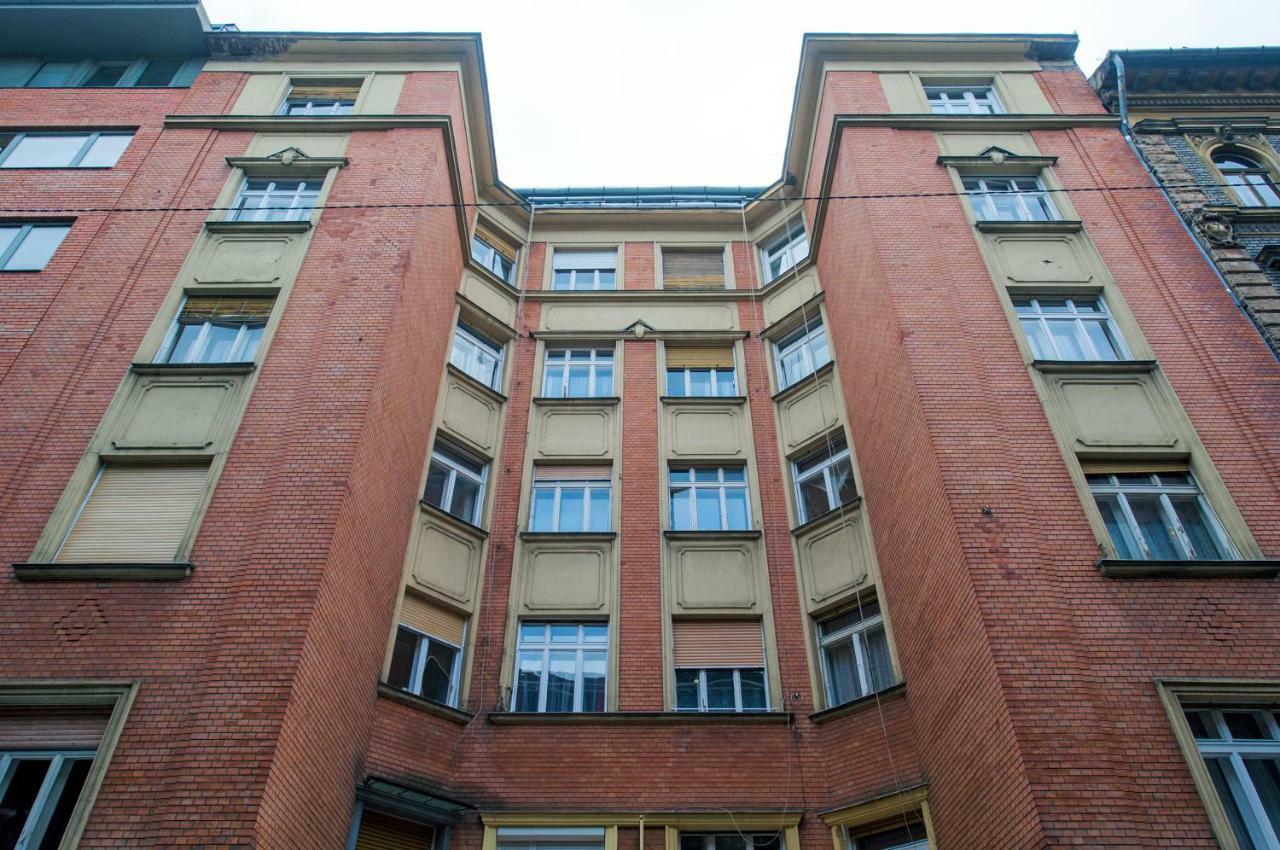 Parking, Ac, 2 Bedroom Design Flat In The Center Budapest Kültér fotó